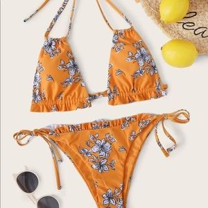 SHEIN Floral Frill Triangle Side Tie Bikini-S